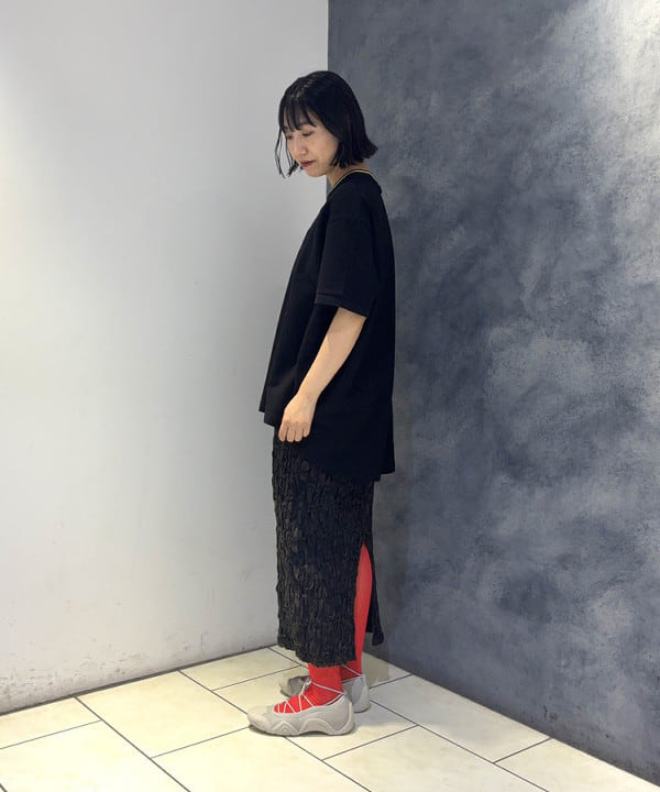 SAEさんの「BEAMS WOMEN｜【別注】FRED PERRY / リラックスド ピケ Tシャツ」を使ったコーディネート