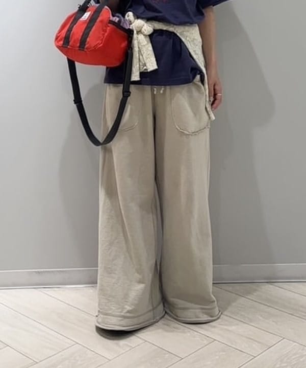 モモさんの「BEAMS WOMEN｜【別注】GREGORY / PONY BAG」を使ったコーディネート