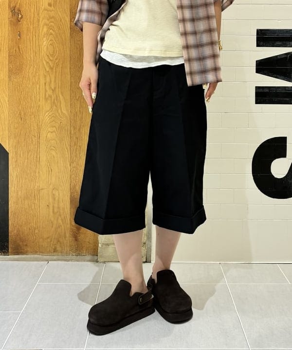 ando naoさんの「BEAMS WOMEN｜【別注】GREGORY / RUMPER ROOM」を使ったコーディネート
