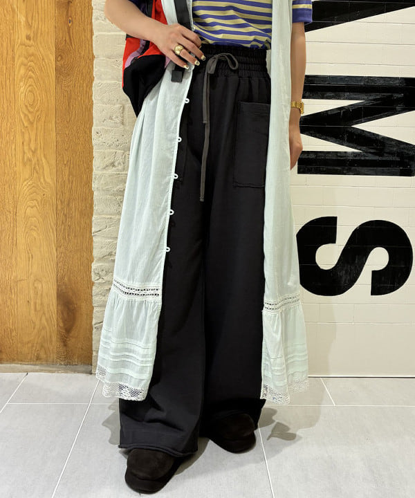 ando naoさんの「BEAMS WOMEN｜【別注】GREGORY / ROUGH HOUSE S」を使ったコーディネート