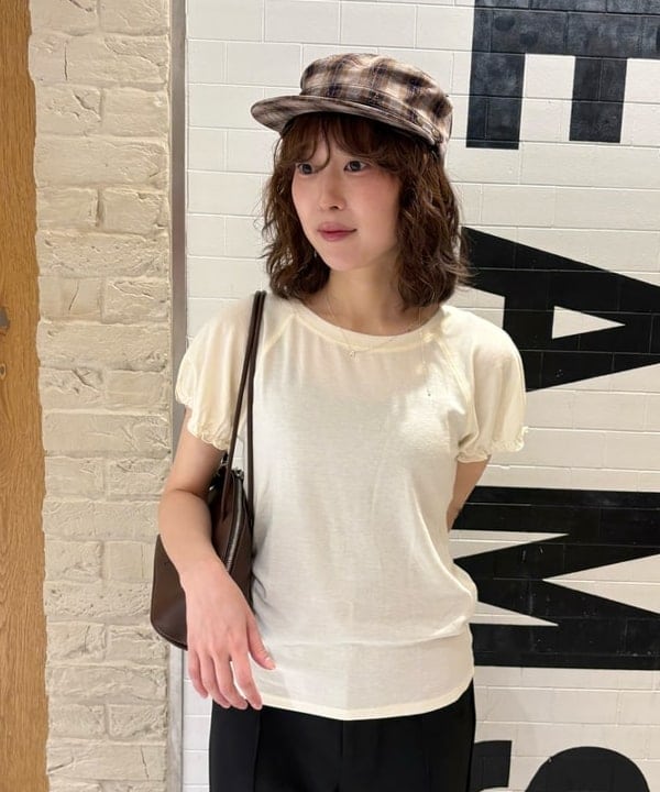 amaさんの「BEAMS WOMEN｜スター 刺繍 チェック キャップ」を使ったコーディネート