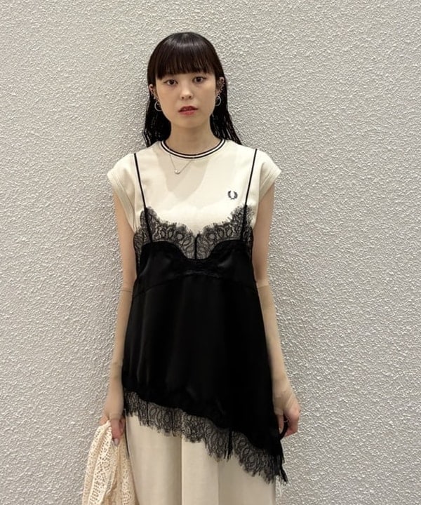 りかちょび/岸本梨佳さんの「BEAMS WOMEN｜【別注】FRED PERRY / ティップド ピケ ドレス」を使ったコーディネート