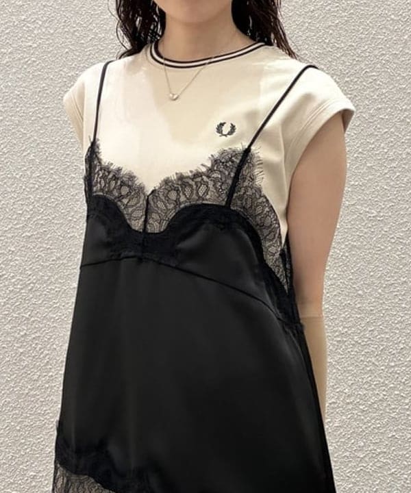 りかちょび/岸本梨佳さんの「BEAMS WOMEN｜【別注】FRED PERRY / ティップド ピケ ドレス」を使ったコーディネート