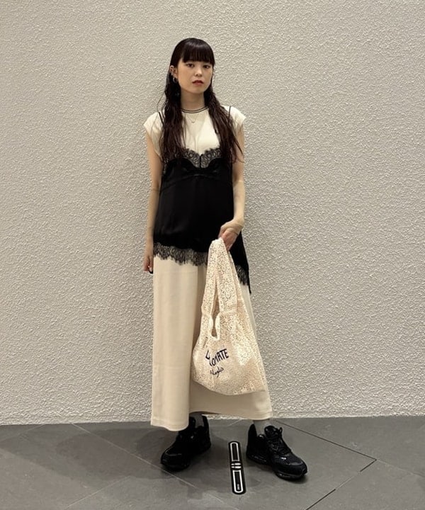 りかちょび/岸本梨佳さんの「BEAMS WOMEN｜【別注】FRED PERRY / ティップド ピケ ドレス」を使ったコーディネート