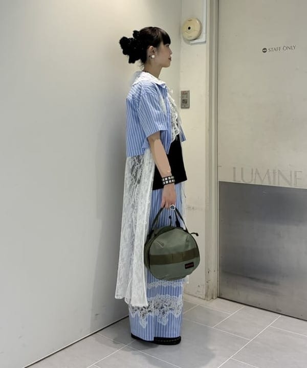 りかちょび/岸本梨佳さんの「BEAMS WOMEN｜【別注】BRIEFING / ヘルメット バッグ &rdquo;OLIVE&rdquo;」を使ったコーディネート