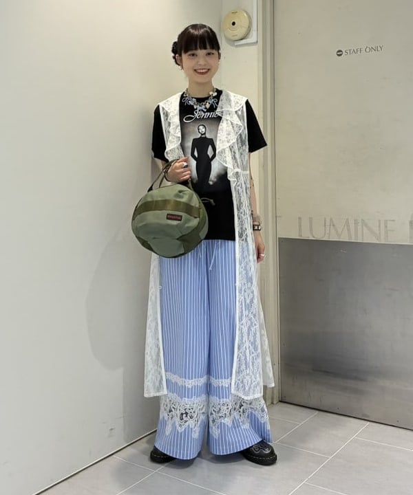 りかちょび/岸本梨佳さんの「BEAMS WOMEN｜【別注】BRIEFING / ヘルメット バッグ &rdquo;OLIVE&rdquo;」を使ったコーディネート