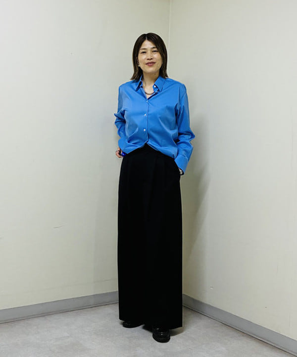 岩沢 珠代さんの「BEAMS WOMEN｜▲レギュラー カラー シャツ」を使ったコーディネート