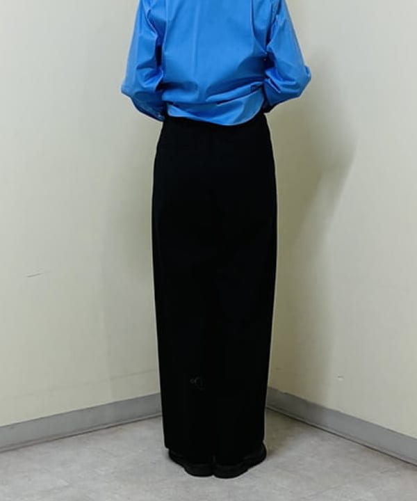 岩沢 珠代さんの「BEAMS WOMEN｜▲レギュラー カラー シャツ」を使ったコーディネート
