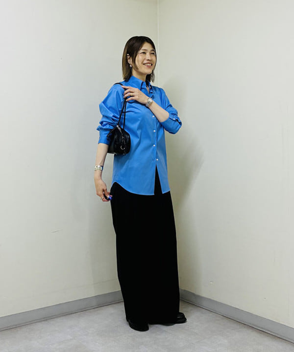 岩沢 珠代さんの「BEAMS WOMEN｜▲レギュラー カラー シャツ」を使ったコーディネート