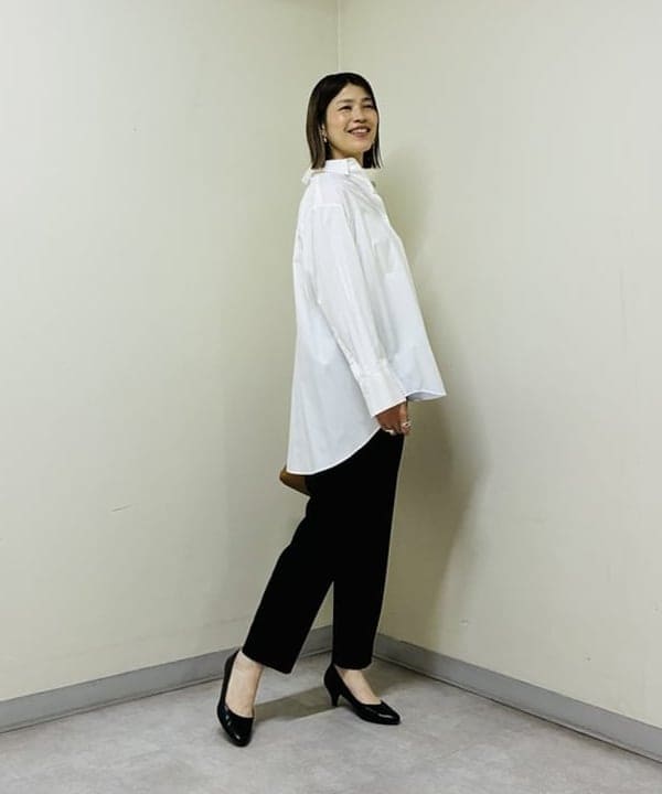 岩沢 珠代さんの「BEAMS WOMEN｜2WAY オーバーシャツ」を使ったコーディネート