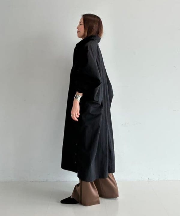 関 桂子さんの「BEAMS WOMEN｜AK+1 / タスラン オーバーコート」を使ったコーディネート
