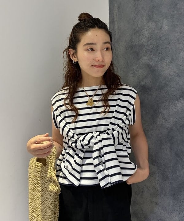 モモさんの「BEAMS WOMEN｜maturely / ボーダー オープン ショルダー ロングスリーブ カットソー」を使ったコーディネート