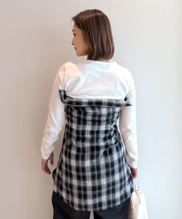 松本 佳菜子さんの「BEAMS WOMEN｜【WEB限定】FILA / PANTERA 99/25」を使ったコーディネート