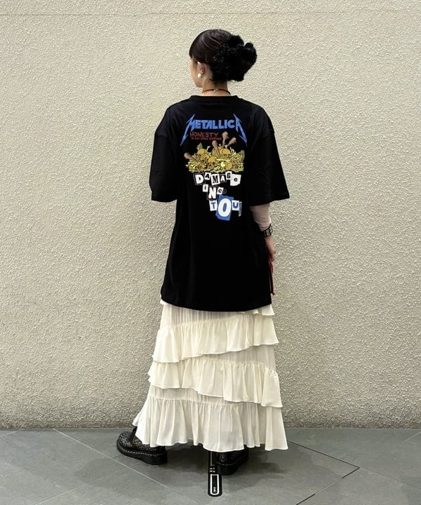 りかちょび/岸本梨佳さんの「BEAMS WOMEN｜METALLICA / PRINT T-shirt ②」を使ったコーディネート