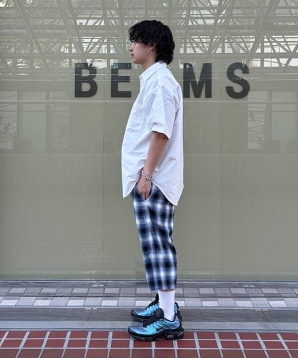 松島 海斗さんの「オックスフォード ボタンダウンシャツ 5分丈【ワイドフィット】」を使ったコーディネート