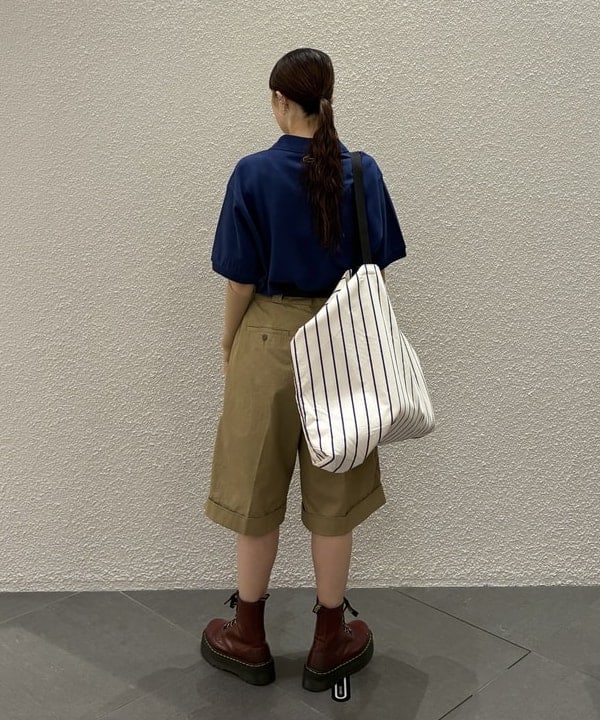 りかちょび/岸本梨佳さんの「BEAMS WOMEN｜【別注】LACOSTE / ポロシャツ」を使ったコーディネート