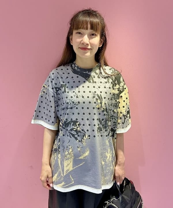 遠藤 かなたさんの「BEAMS WOMEN｜フェイクレザー バミューダ パンツ」を使ったコーディネート