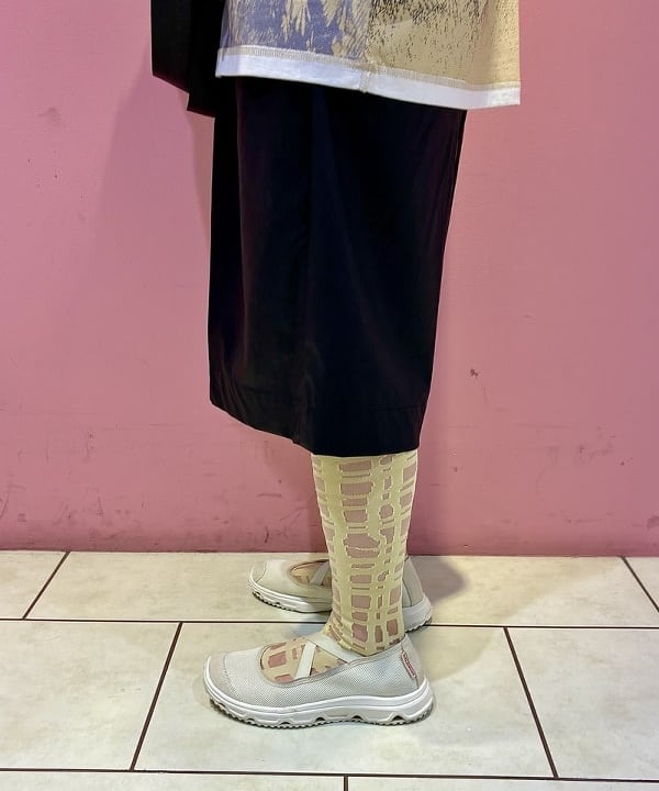 遠藤 かなたさんの「BEAMS WOMEN｜フェイクレザー バミューダ パンツ」を使ったコーディネート