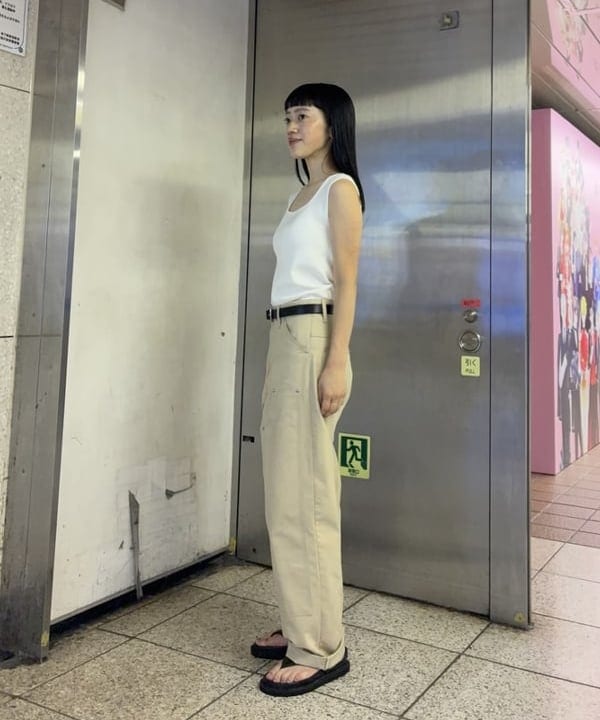 野村 美紅さんの「BEAMS WOMEN｜リブニット タンクトップ」を使ったコーディネート
