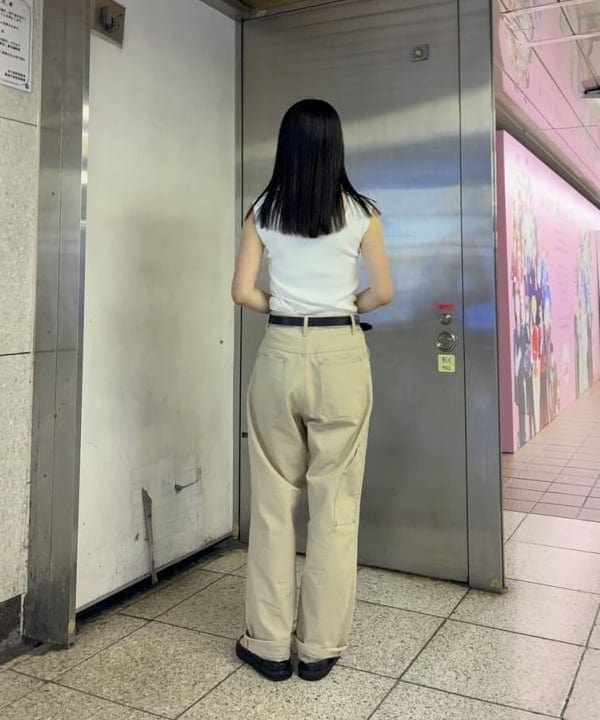 野村 美紅さんの「BEAMS WOMEN｜リブニット タンクトップ」を使ったコーディネート