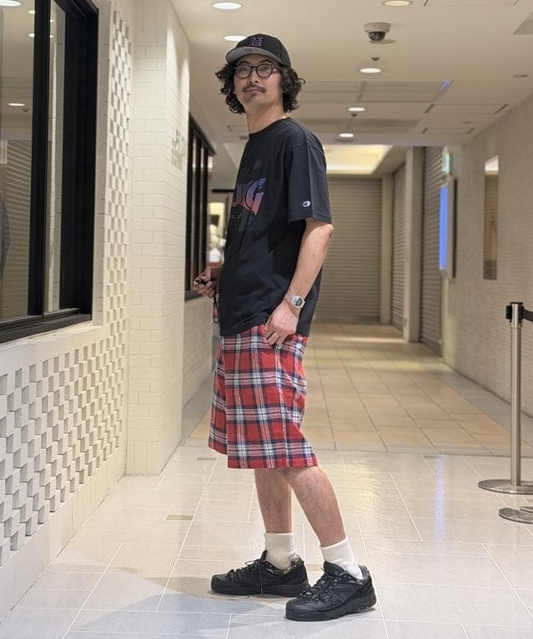 BAKU(東江 漠)さんの「【別注】Dickies / チェック ショーツ」を使ったコーディネート
