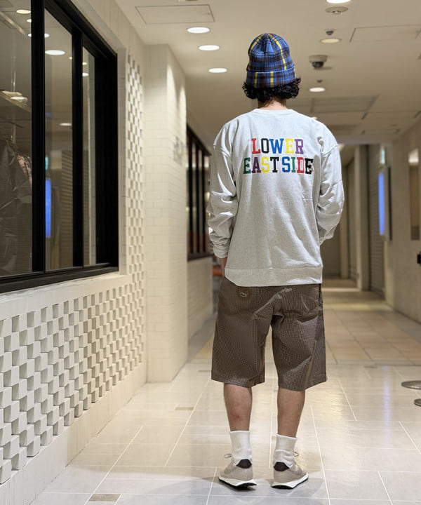 BAKU(東江 漠)さんの「【別注】Champion / リバースウィーブ（R）シティ ロングスリーブTシャツ」を使ったコーディネート