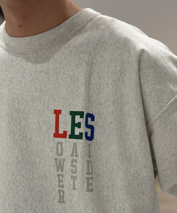 BAKU(東江 漠)さんの「【別注】Champion / リバースウィーブ（R）シティ ロングスリーブTシャツ」を使ったコーディネート