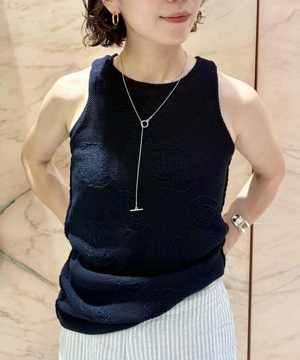 AONO SHIKAMAさんの「BEAMS WOMEN｜チェック ストライプ ヘムコード パンツ」を使ったコーディネート