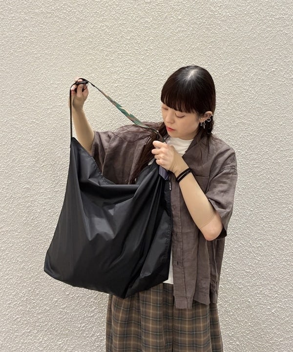 りかちょび/岸本梨佳さんの「maturely / ボイル チェック ワイド イージー」を使ったコーディネート