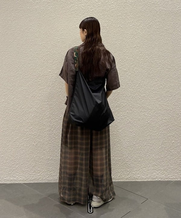 りかちょび/岸本梨佳さんの「maturely / ボイル チェック ワイド イージー」を使ったコーディネート