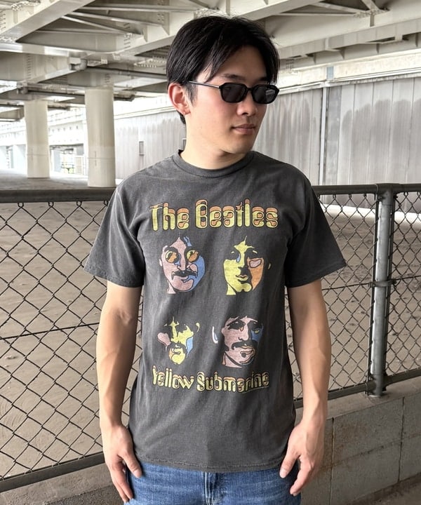 しゅうとさんの「BEAMS WOMEN｜【別注】JUNK FOOD / YELLOW SUB FACES FLEA MARKET TEE」を使ったコーディネート