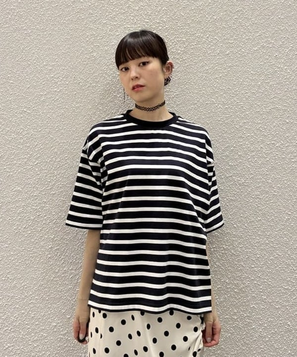 りかちょび/岸本梨佳さんの「ボーダー ビッグ ショートスリーブ」を使ったコーディネート