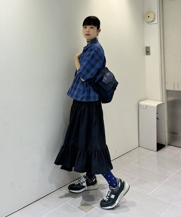りかちょび/岸本梨佳さんの「BEAMS WOMEN｜BEAMS｜Check Zip Up Shirt｜メンズ ジップアップシャツ ブルゾン｜ワークテイスト｜シワになりにくい 速乾」を使ったコーディネート