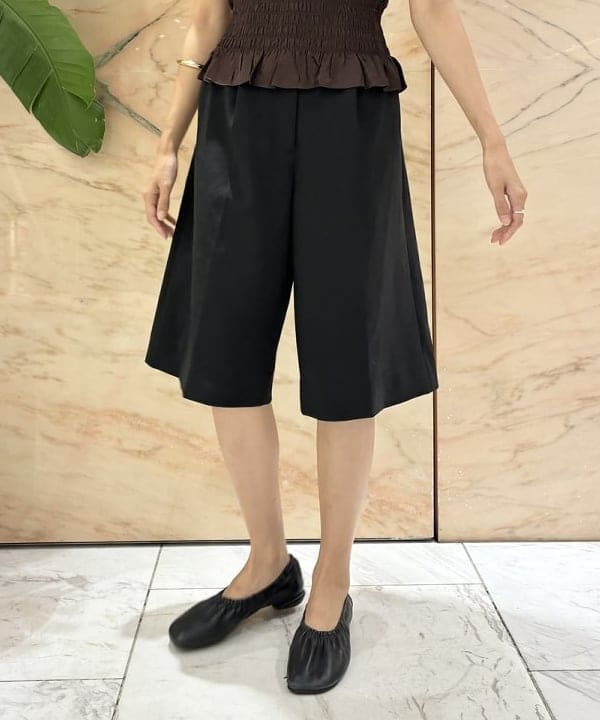 茂野 真楓さんの「BEAMS WOMEN｜BAUM UND PFERDGARTEN / MYKA シャーリング ポロシャツ」を使ったコーディネート