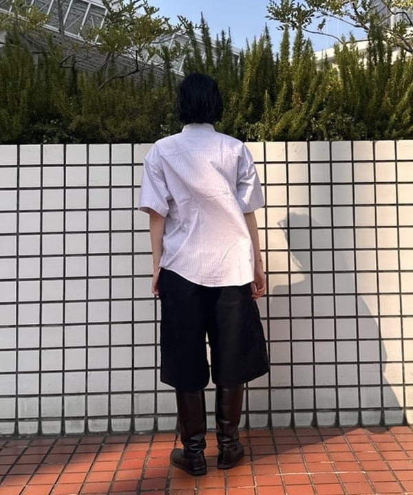 なるみさんの「ストライプ シャツ【リラックスフィット】」を使ったコーディネート