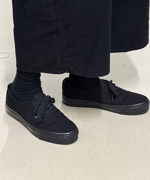 川端 大翔さんの「BEAMS WOMEN｜Pocket Tee Gradation Dye」を使ったコーディネート