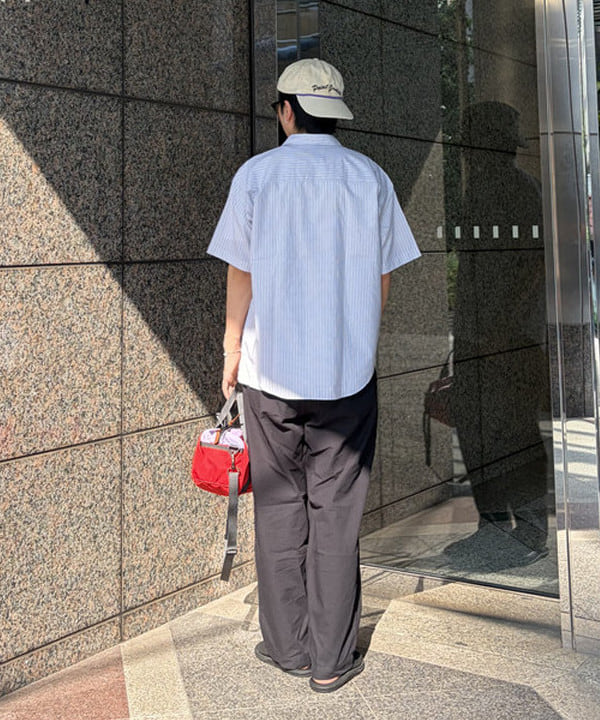 深澤 琥太郎さんの「BEAMS WOMEN｜ストライプ シャツ【リラックスフィット】」を使ったコーディネート