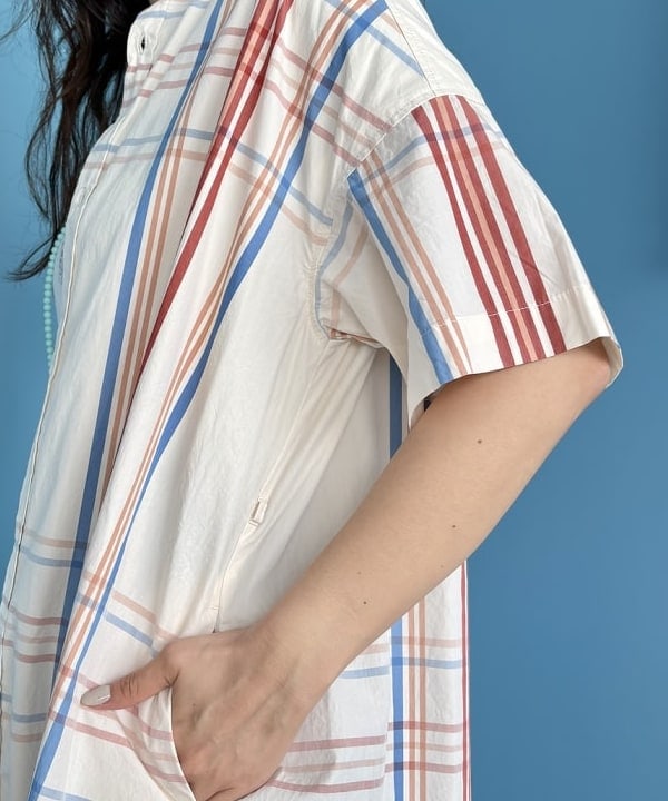 おのすさんの「BEAMS WOMEN｜ボーイ ビッグ タータン ワンピース」を使ったコーディネート
