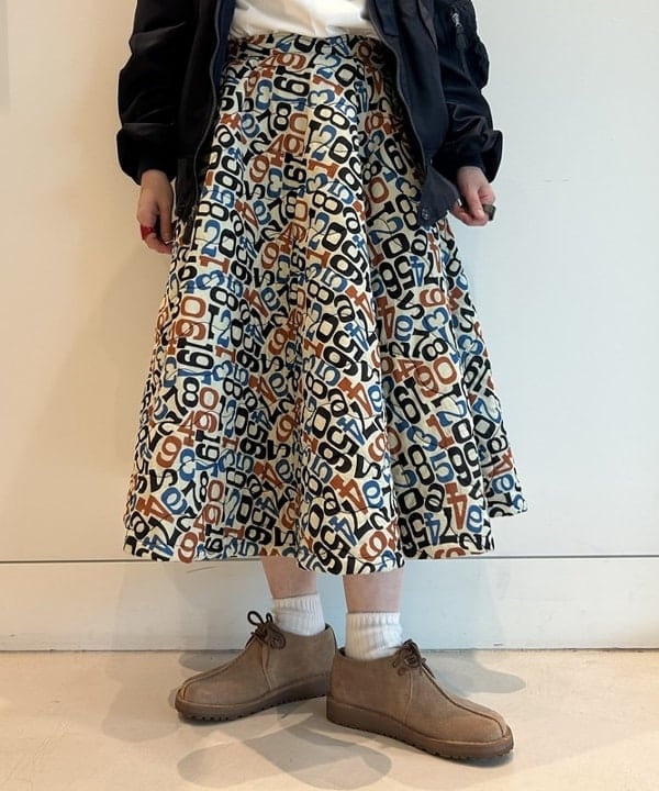 清水 彩乃さんの「BEAMS WOMEN｜【別注】GOOD ROCK SPEED / カレッジ ラグラン Tシャツ」を使ったコーディネート