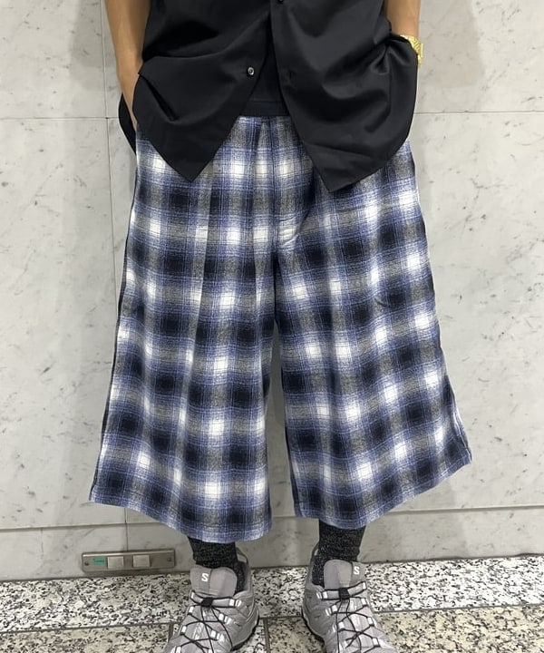 菊田 悠さんの「BEAMS WOMEN｜ソリッド TR ハーフスリーブ シャツ」を使ったコーディネート