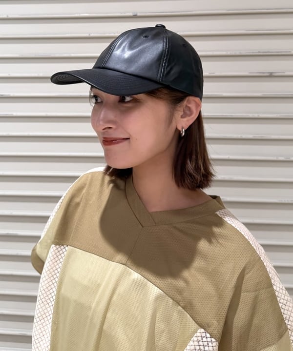 松本 佳菜子さんの「BEAMS WOMEN｜メッシュ キリカエ ビッグ Tシャツ」を使ったコーディネート