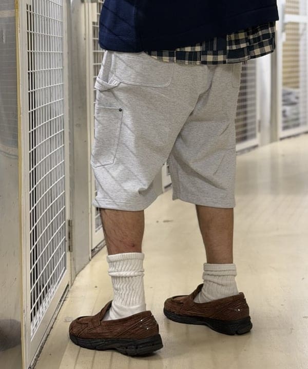 BAKU(東江 漠)さんの「BEAMS WOMEN｜B.D. Pullover Classic-fit Patchwork Madras Blue」を使ったコーディネート