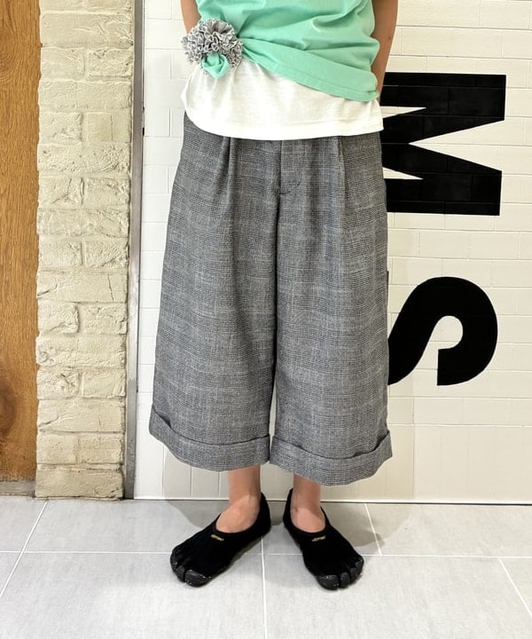 マツミヤさんの「BEAMS WOMEN｜Goodwear / タンクトップ」を使ったコーディネート