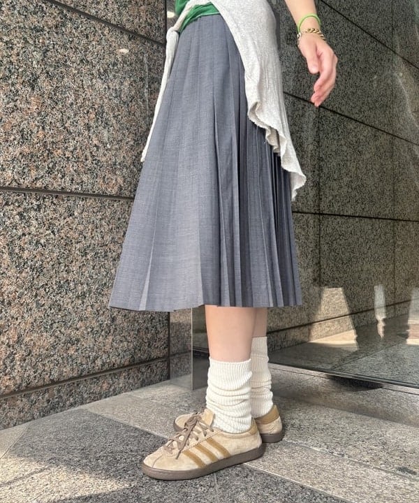 サワイさんの「BEAMS WOMEN｜クシュクシュ ソックス」を使ったコーディネート