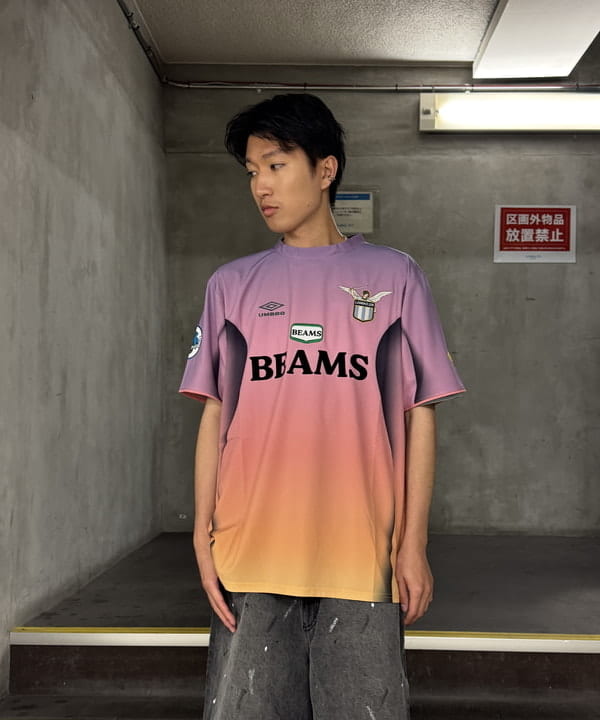 Yutoさんの「BEAMS WOMEN｜ワイドストレート クォーターレングス ペインターデニム」を使ったコーディネート