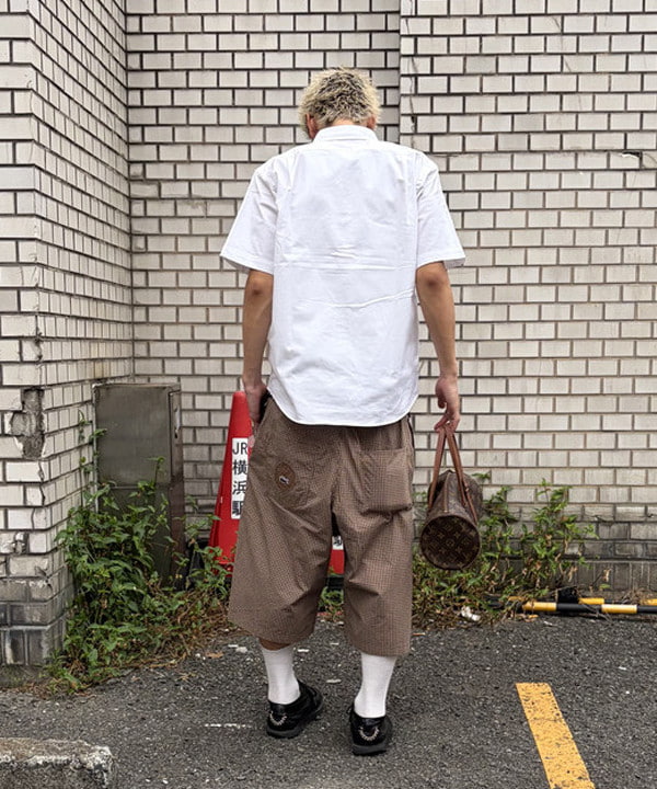 菅波 海斗さんの「オックスフォード ワンポイント ミニボタンダウンシャツ【ベーシックフィット】」を使ったコーディネート