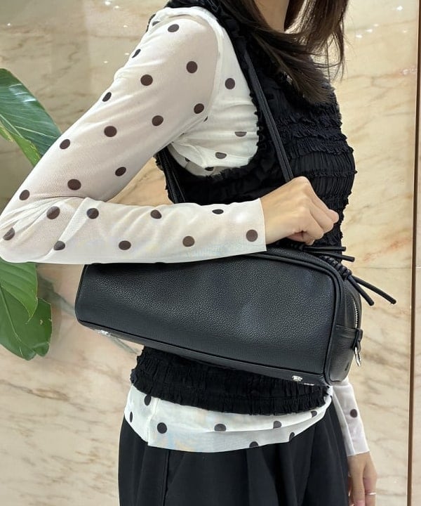 茂野 真楓さんの「BEAMS WOMEN｜シフォン シャーリング タンクトップ」を使ったコーディネート