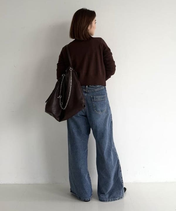 松本 佳菜子さんの「BEAMS WOMEN｜オーバーダイ デニム パンツ」を使ったコーディネート