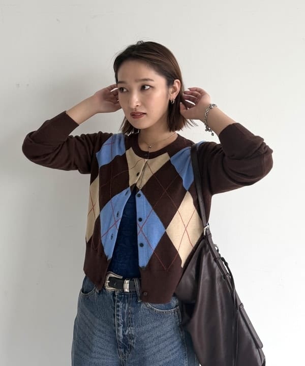 松本 佳菜子さんの「BEAMS WOMEN｜オーバーダイ デニム パンツ」を使ったコーディネート