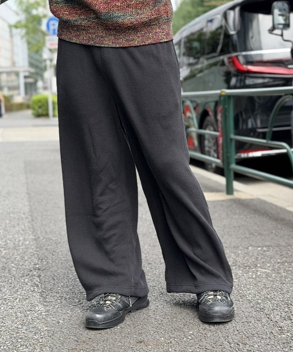 BAKU(東江 漠)さんの「BEAMS WOMEN｜リラックスフィット THERMOLITE(R) MA-1 （撥水）」を使ったコーディネート